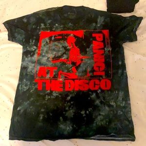 Vintage panic at the disco tee. Between navy and black.
